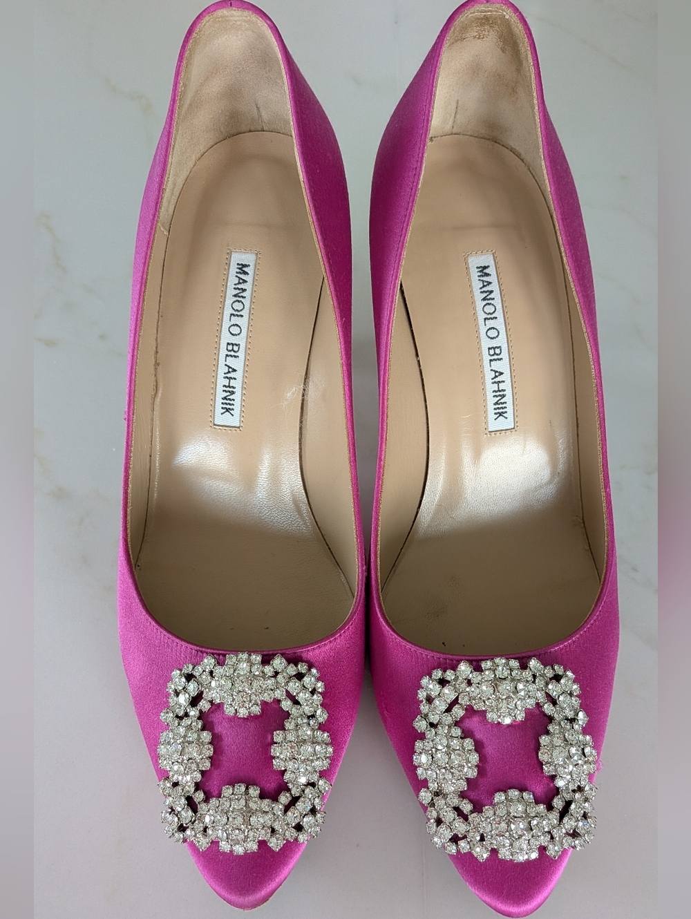 Manolo Blahnik Hangisi Fuschia Pumps Size 8